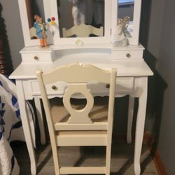 Vanity With Mirror And Chair