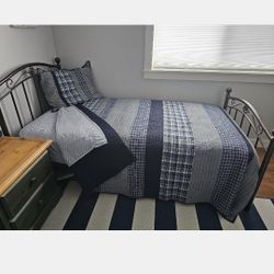 Metal Twin Bed Frame And Mattress.