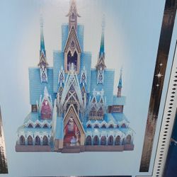 Disney Castle Collection Light Up Figurine Frozen Elsa Limited Release 2/10