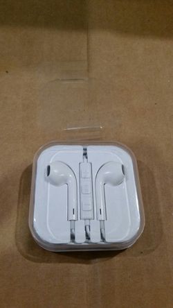 Headphones 3.5mm connector.