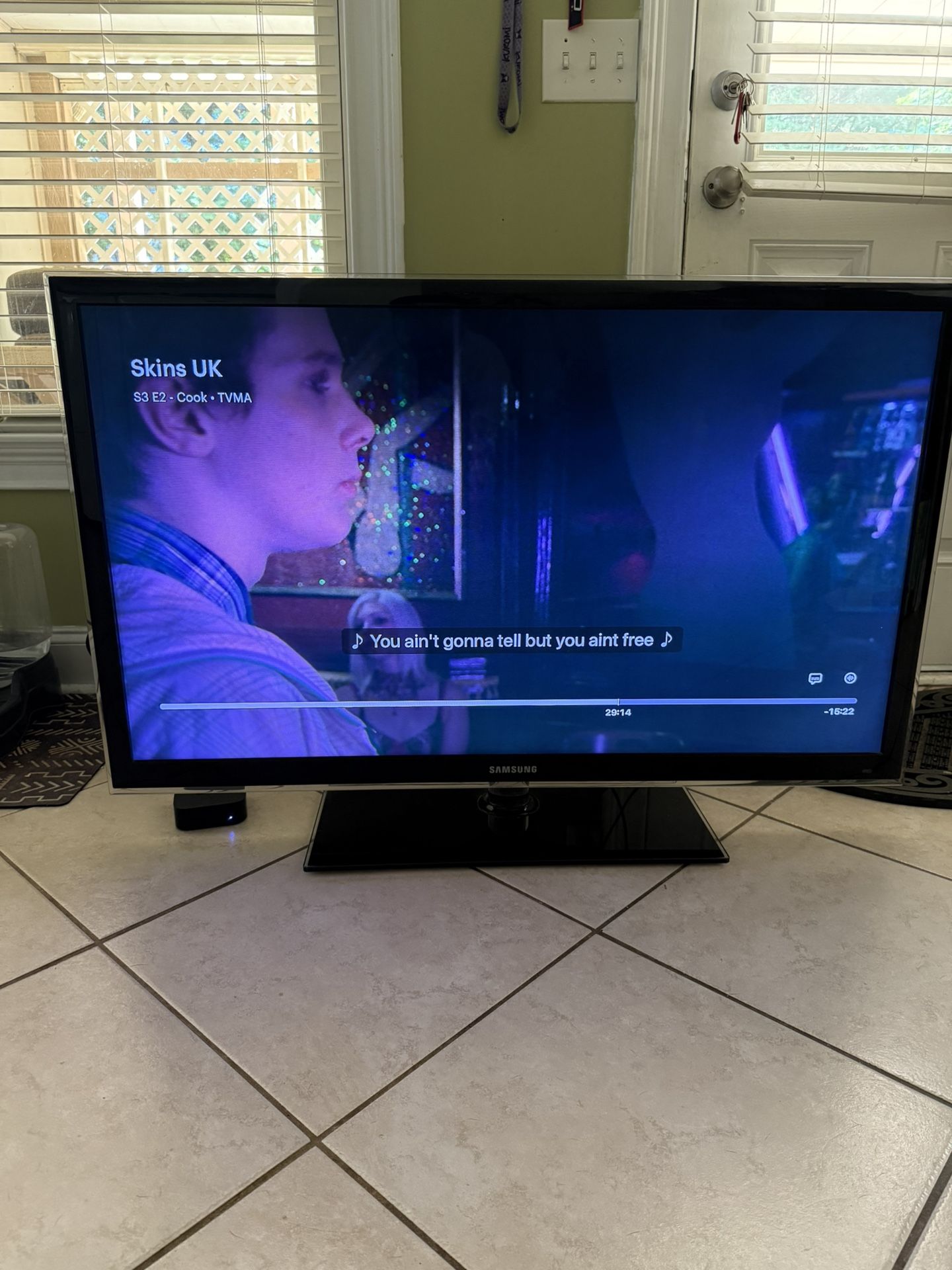 42in Samsung TV