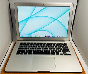 Apple Macbook Air 2017 Core i5 OSX MONTEREY!