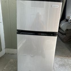 Mini Refrigerator For Sale