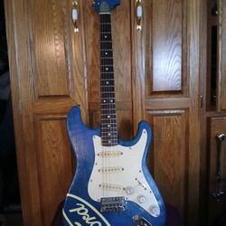 Custom Strat Style Electric Guitar, Plays And Sounds Great 