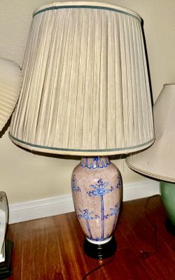 Blue & Red Porcelain Lamp