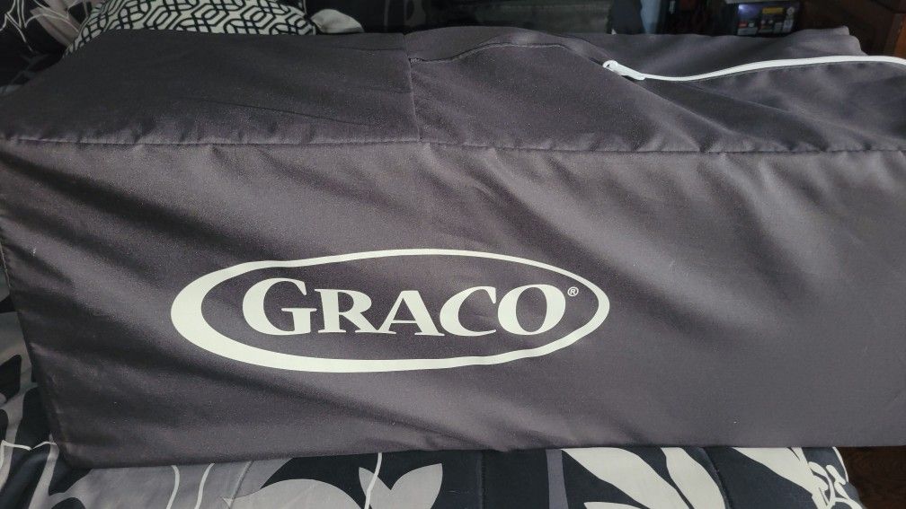 Graco Pack And Play