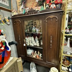 Vintage Cabinet 