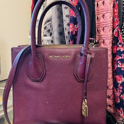 Michael Kors Violet Purse 