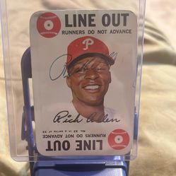 Rare  Autographed 1968 Rich Allen Topps  