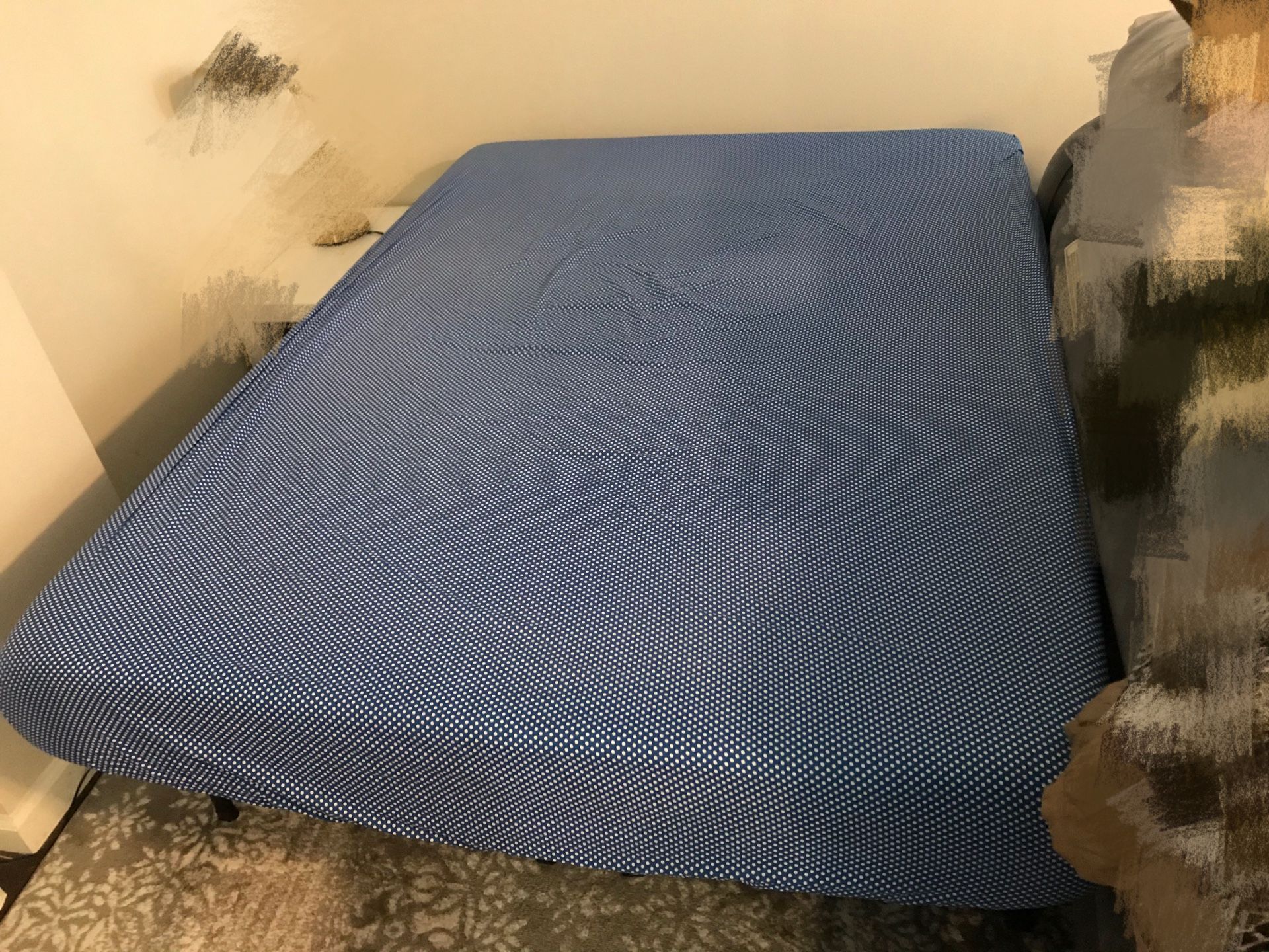 Full size mattress