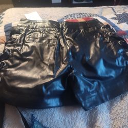 Ramisu Black Leather Shorts Small Sz For Females