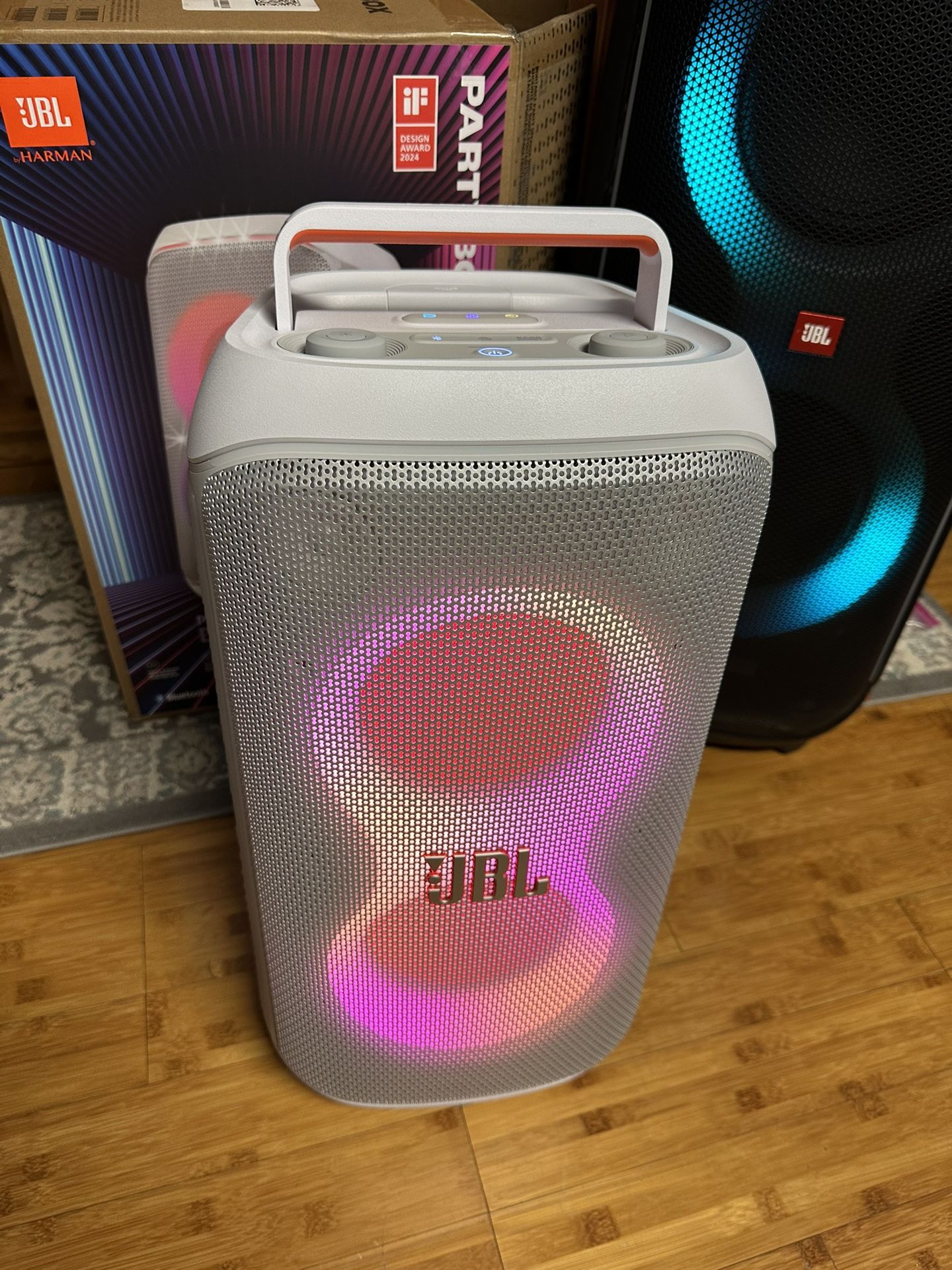 JBL PartyBox Club 120 Wireless Party Speaker in White