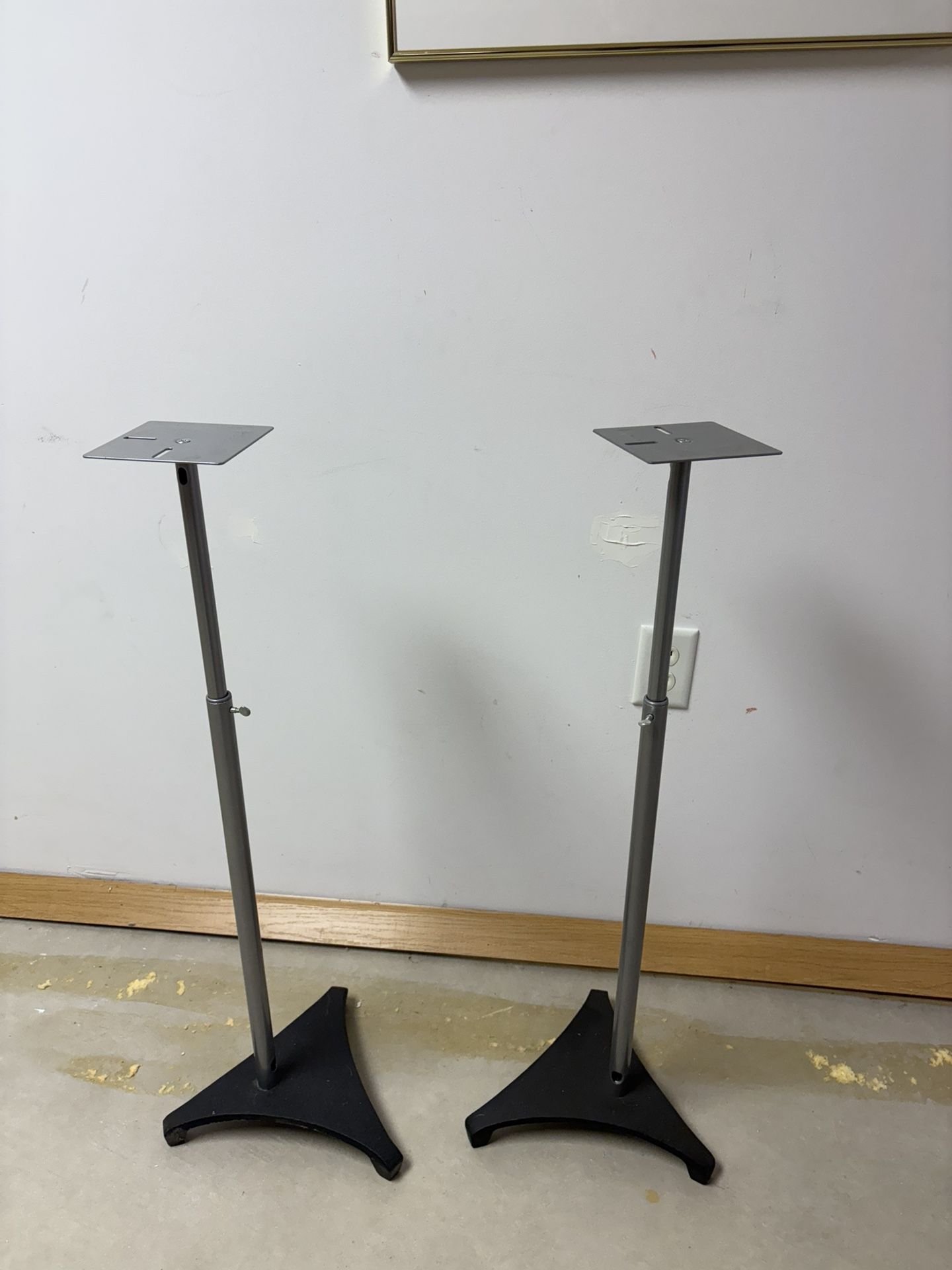 Small Speaker Stands