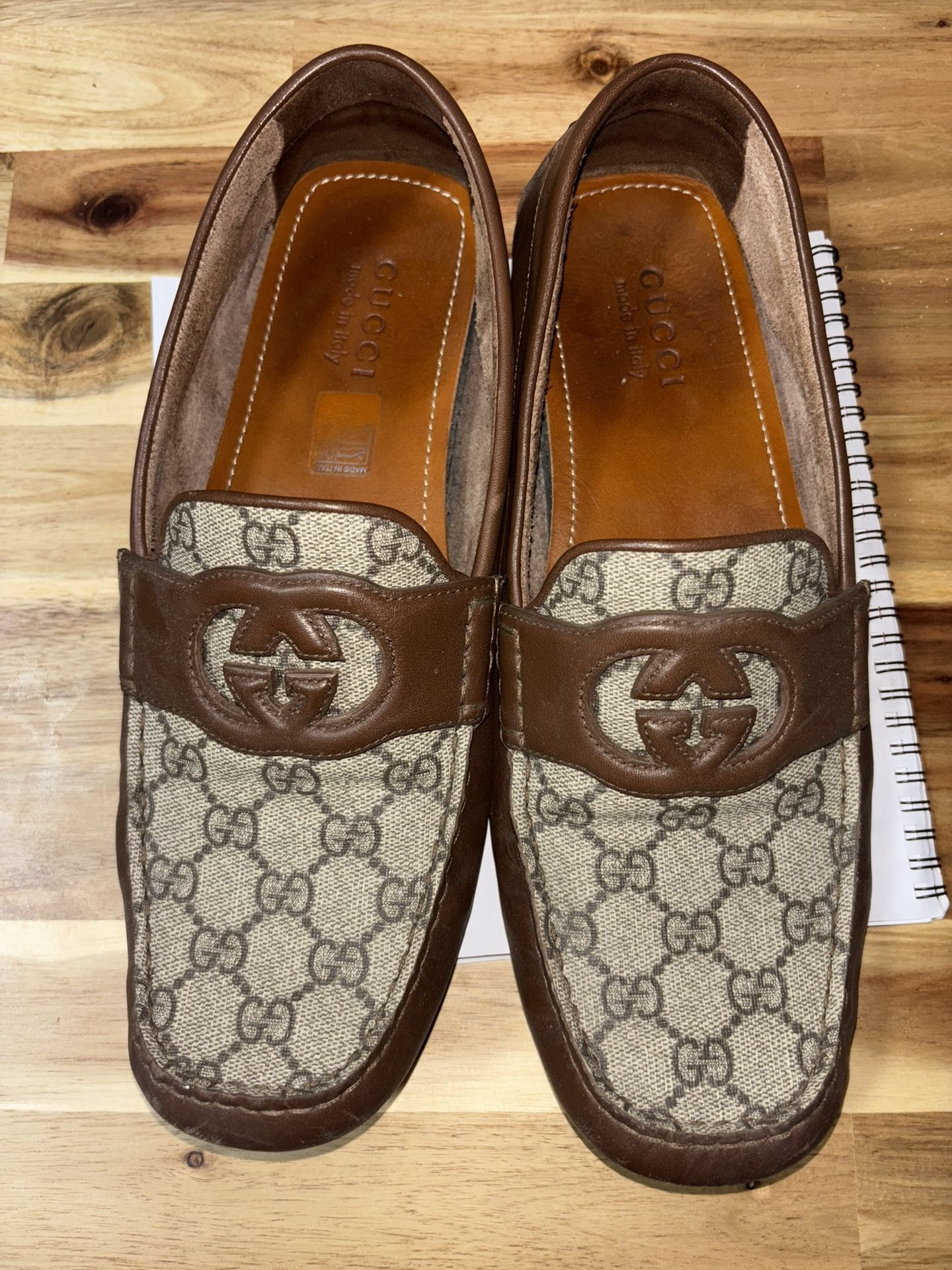 Authentic Gucci Leather Interlocking G Driving Shoes