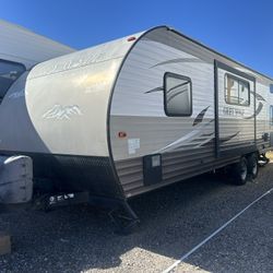 $14,500 • 2016 Grey Wolf Limited 