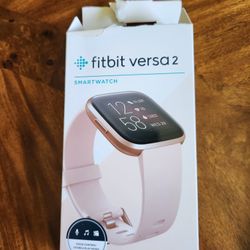 FITBIT VERSA 2 Smartwatch Plus Charger