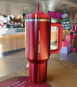 Starbucks X Stanley Cup Holiday 2023 (40oz) Red Tumbler NEW
