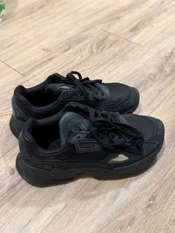 Adidas Sneakers size 6.5
