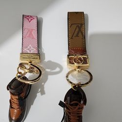 KEYCHAIN 
