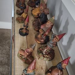 Thomas Clark Gnomes
