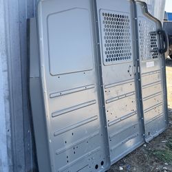 PARTITION BULKHEAD DIVIDER DIVISION 