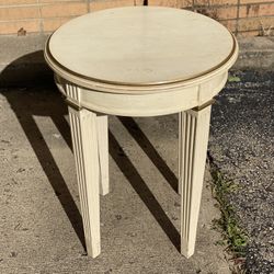 Vintage Drexel End Tables (set Of 2)