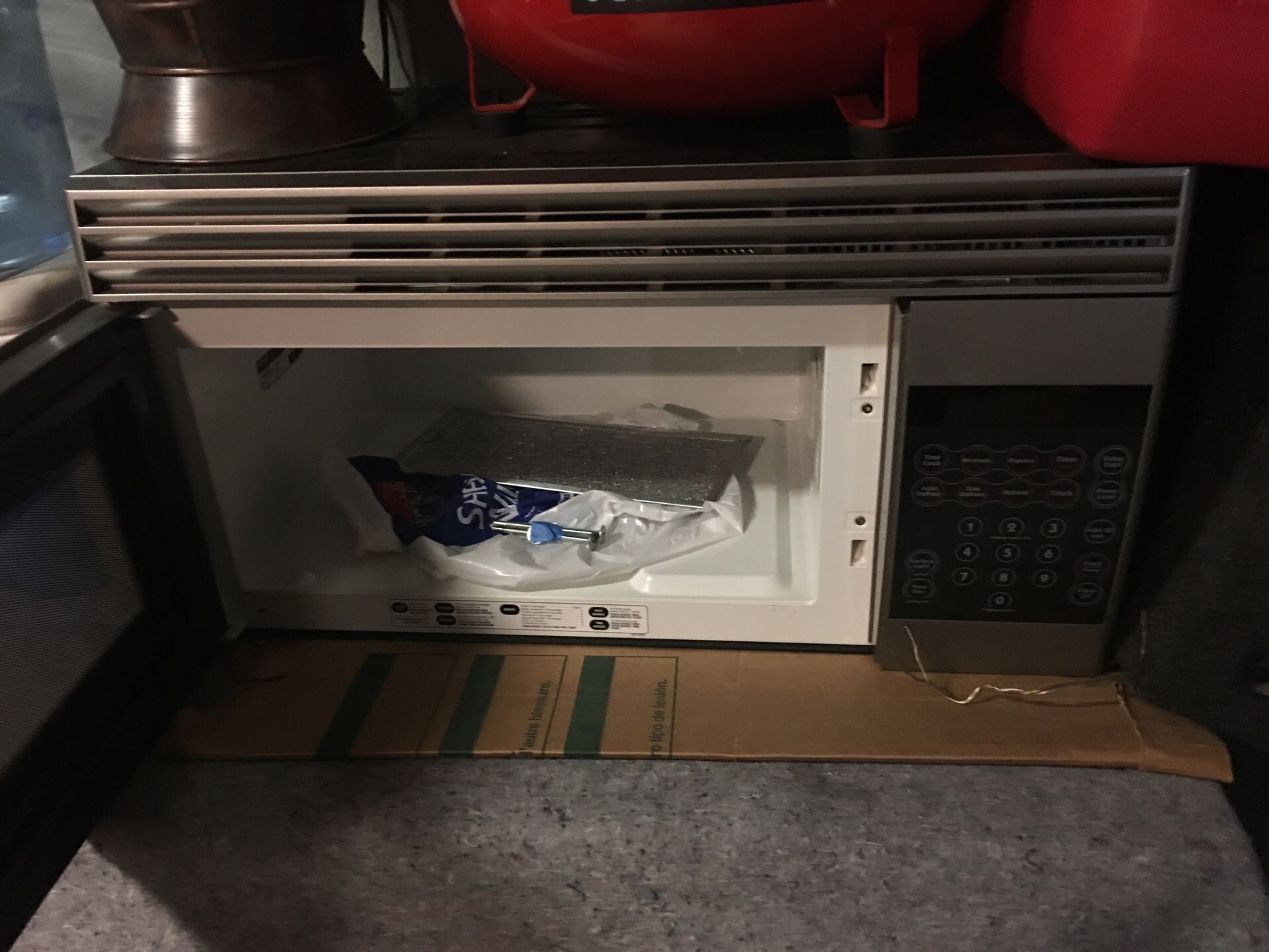 Large Microwave , Hotpoint