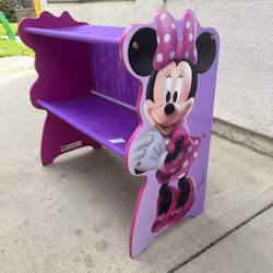 Minnie Mouse shelf 