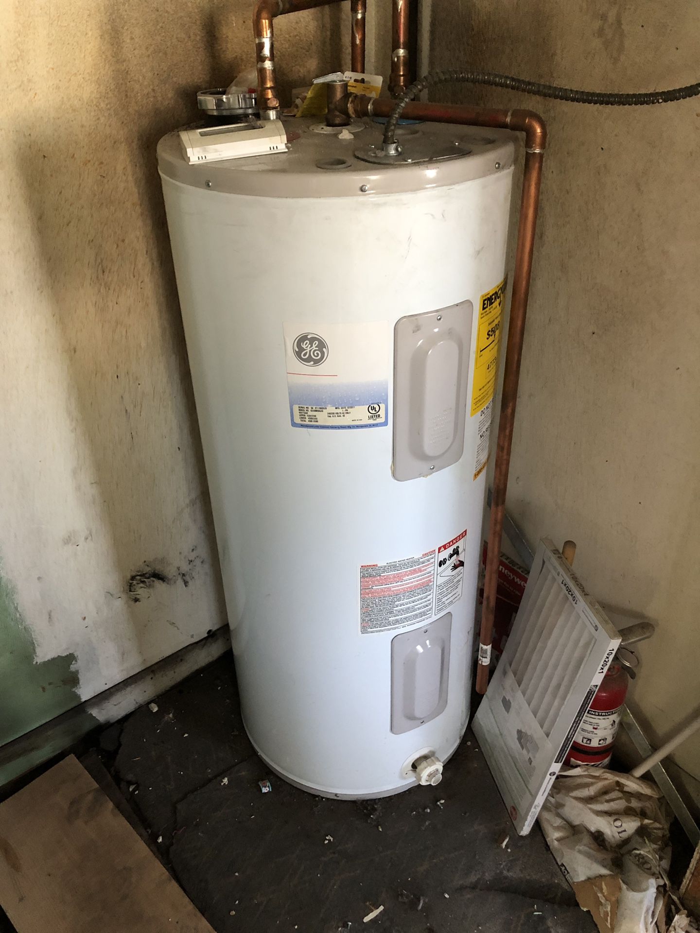 Water heater 53 gallons
