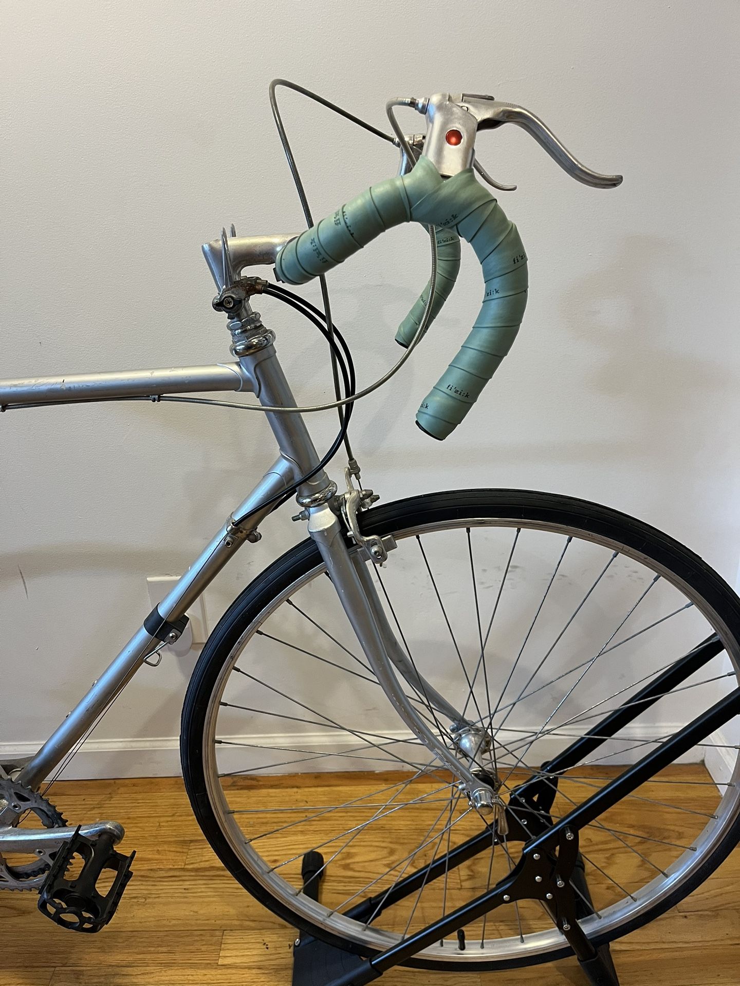 Vintage Ross Road Bike