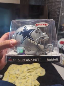 Cowboys Jay Novacek Autograph Mini Helmet 