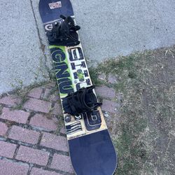 153 Gnu Snowboard With Bindings