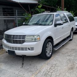 2010 Lincoln Navigator