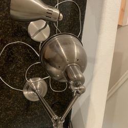 2 Lamps
