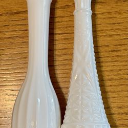 Vintage Milk Glass Bud Vases – 9” Tall – Set of 2