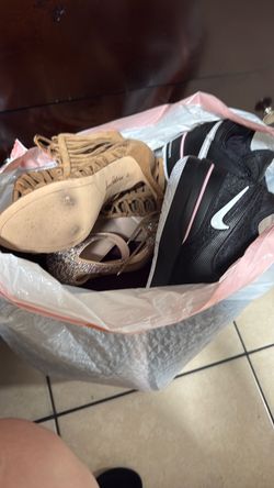 Bolsa de ropa , Pantalones y zapatos