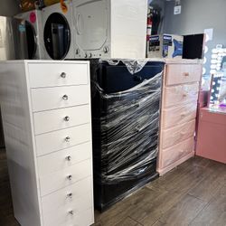 Dressers (Take It Home In Payments/ llévatelo a casa en pagos) 
