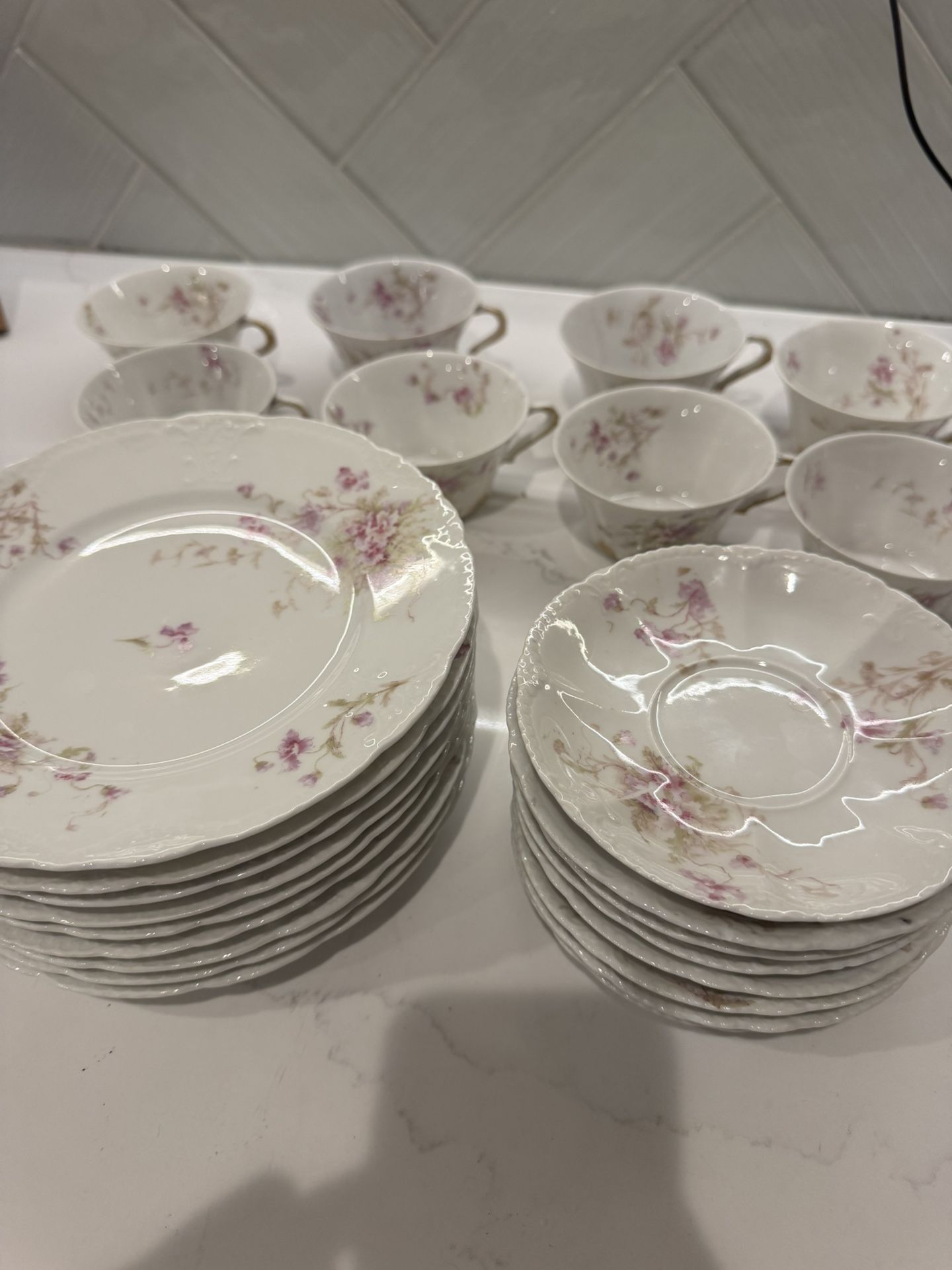 Theodore Haviland Lavender Flower Plates Teacup Saucer