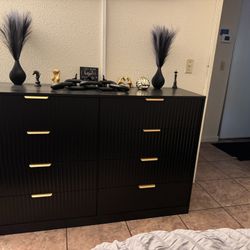 Brand New Eight Drawer, Black Dresser inbox