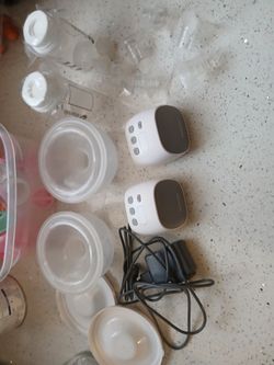 Momcozy S12 Pro Wearable Breast Pump Set