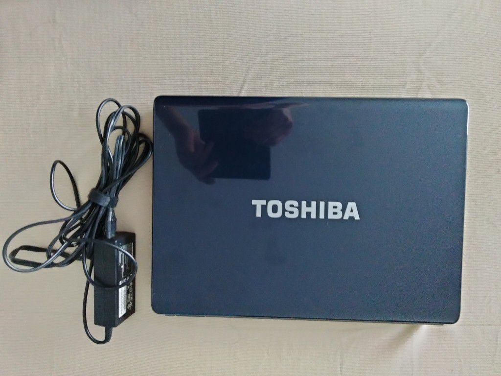 Old Toshiba Laptop 