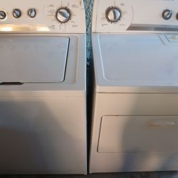 Whirlpool Washer And Dryer Set 