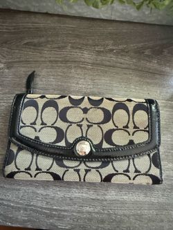 Y2K black and gray mammogram coach wallet