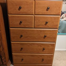 5-Drawer Chest Of Drawers 