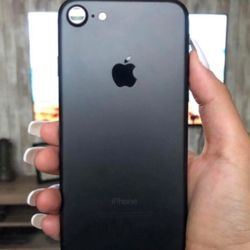 iPhone 7 unlocked
