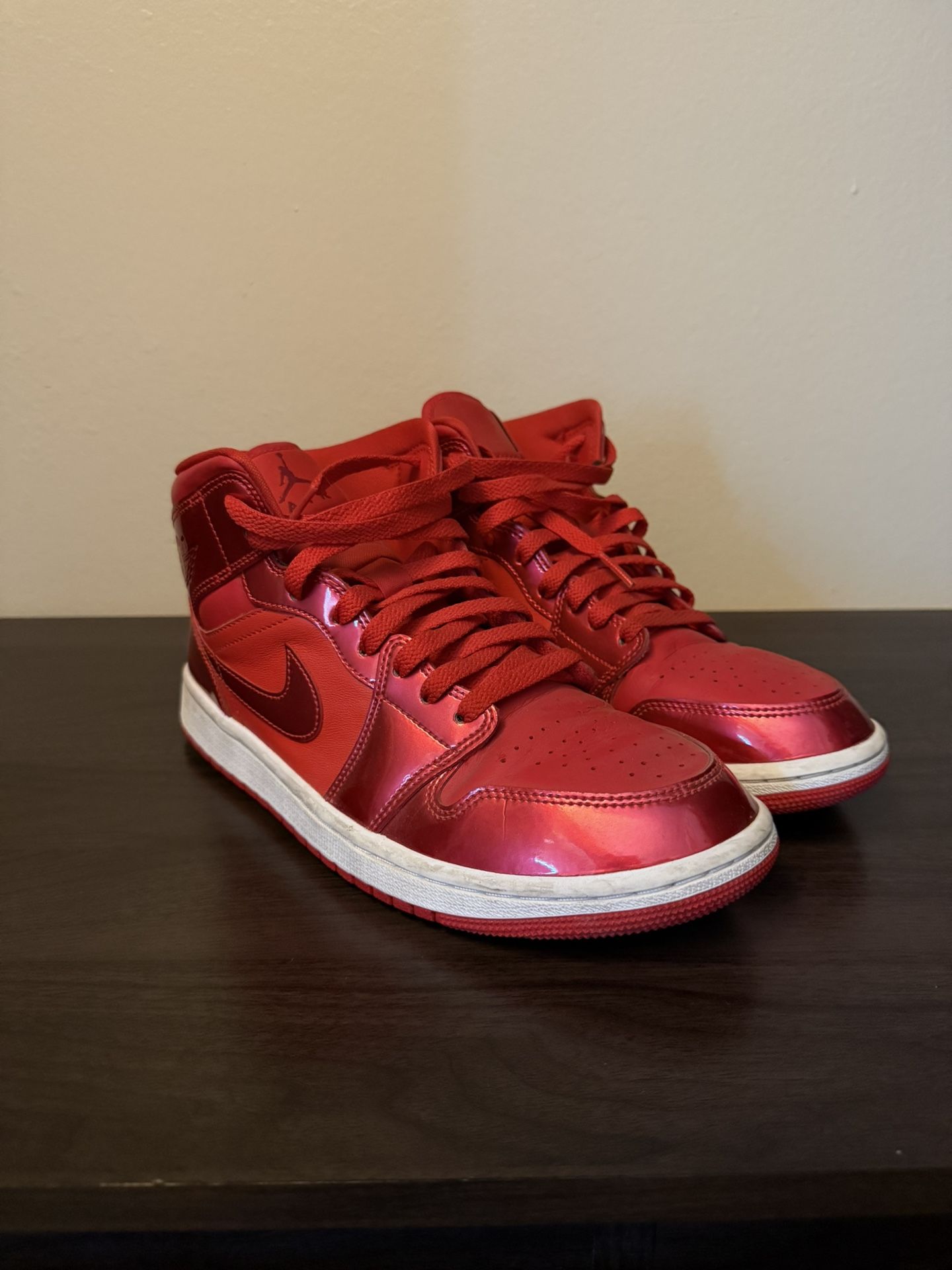 2021 Air Jordan 1 Mid SE ‘Red Pomegranate’