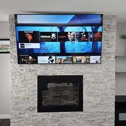 75" Samsung Crystal UHD 4K Smart TV