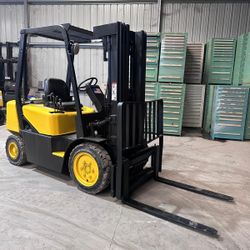 2009 Doosan 5000 lbs capacity forklift
