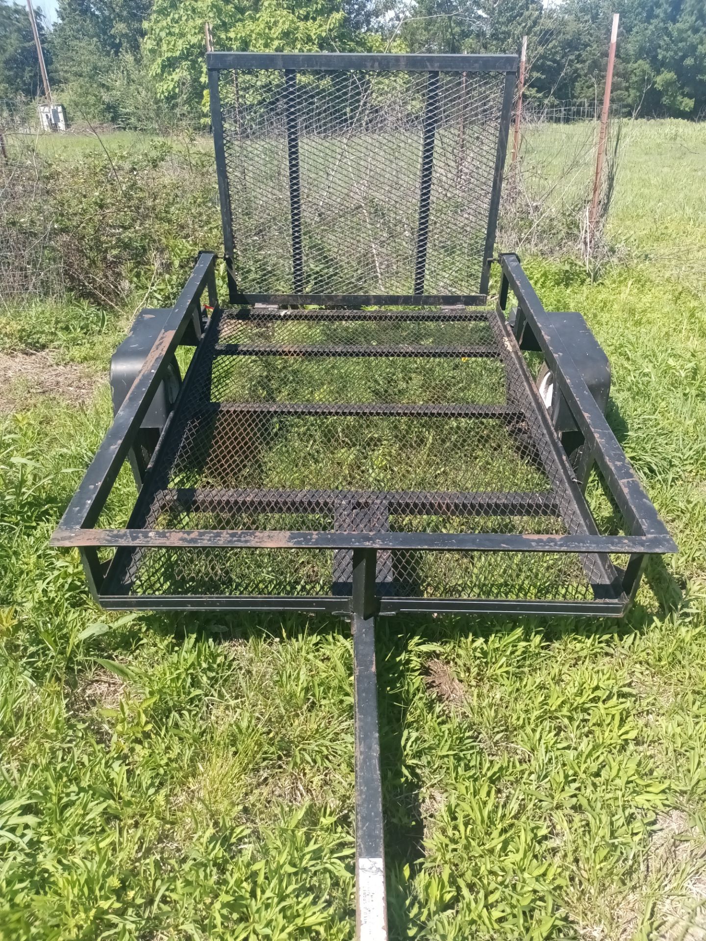 Carry-on utility trailer 4x6
