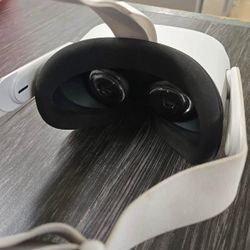 Quest 2 (For Trade OBO)